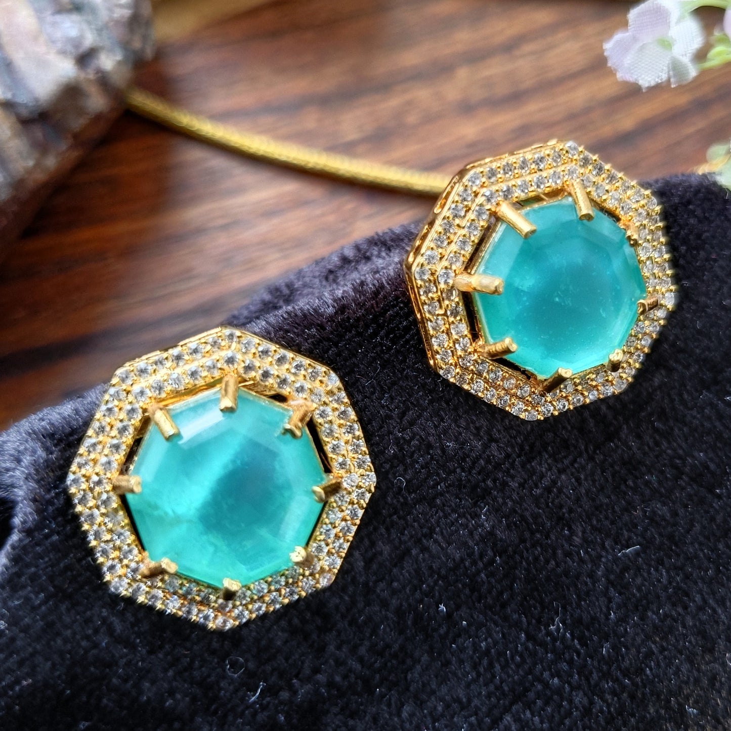 Gold Choker Necklace Set with Emerald Green Stone | Modern Designer Jewellery Set