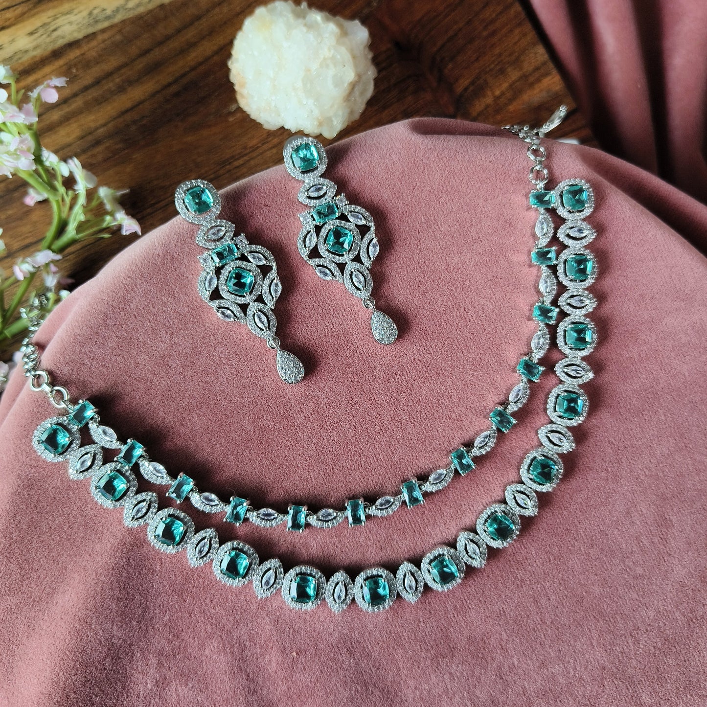 Emerald Green Crystal Necklace & Earrings Set – Luxury Silver-Tone Bridal & Party Jewellery