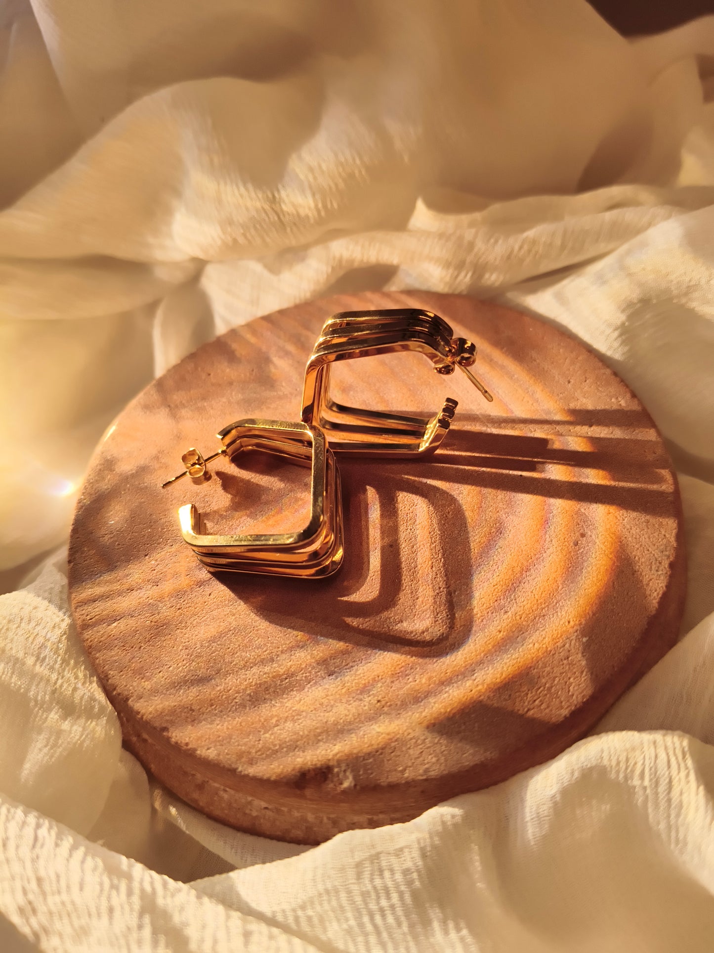 Trendy Geometric Gold Hoop Earrings – Bold & Modern Statement Jewellery