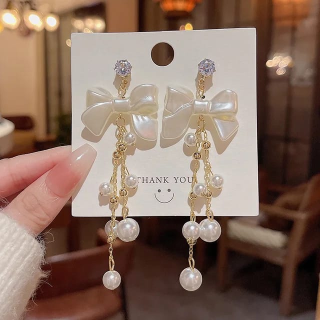 Elegant Pearl Bow Drop Earrings – Chic & Feminine Statement