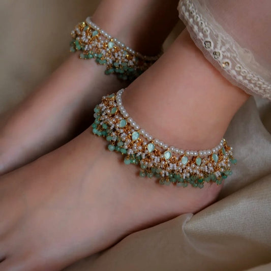 Green Kundan & Pearl Beaded Anklet Pair with Golden Finish