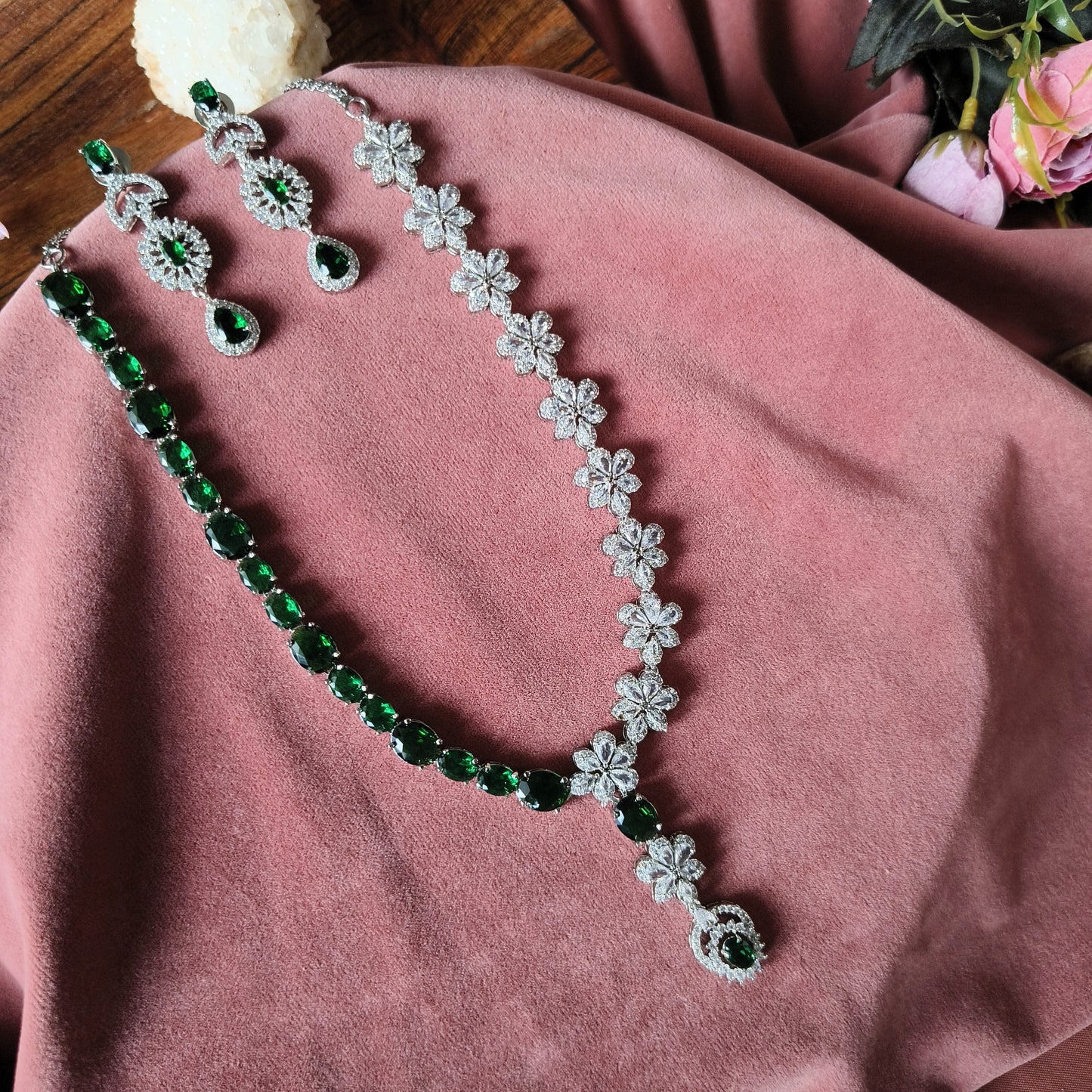 Floral Emerald Green Necklace Set with White Stones & Earrings