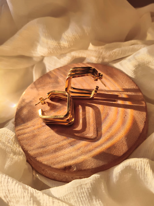 Trendy Geometric Gold Hoop Earrings – Bold & Modern Statement Jewellery